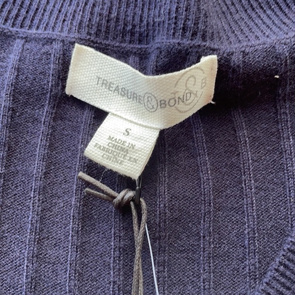 Treasure & Bond V-Neck Navy Ribbed viscose Cashmere Blend Top - Picture 8 of 11